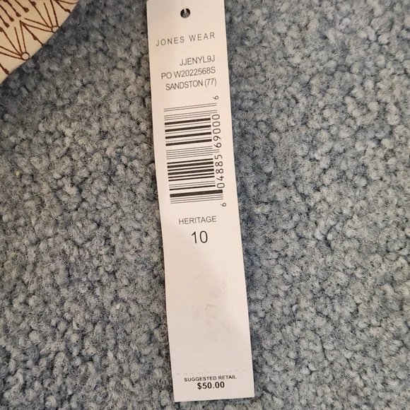 NWT Jones Wear A-line full pleated skirt geometric pattern Size 10 - Picture 4 of 11